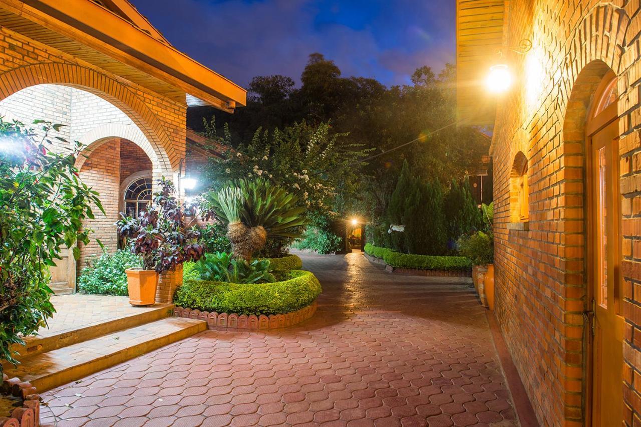 Hotel Chez Lando Kigali Eksteriør billede